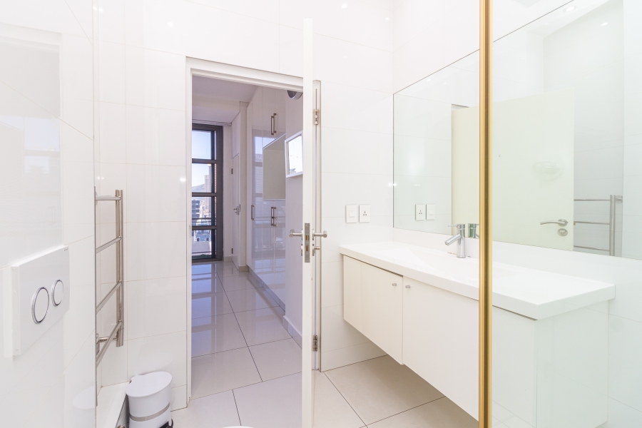 2 Bedroom Property for Sale in De Waterkant Western Cape